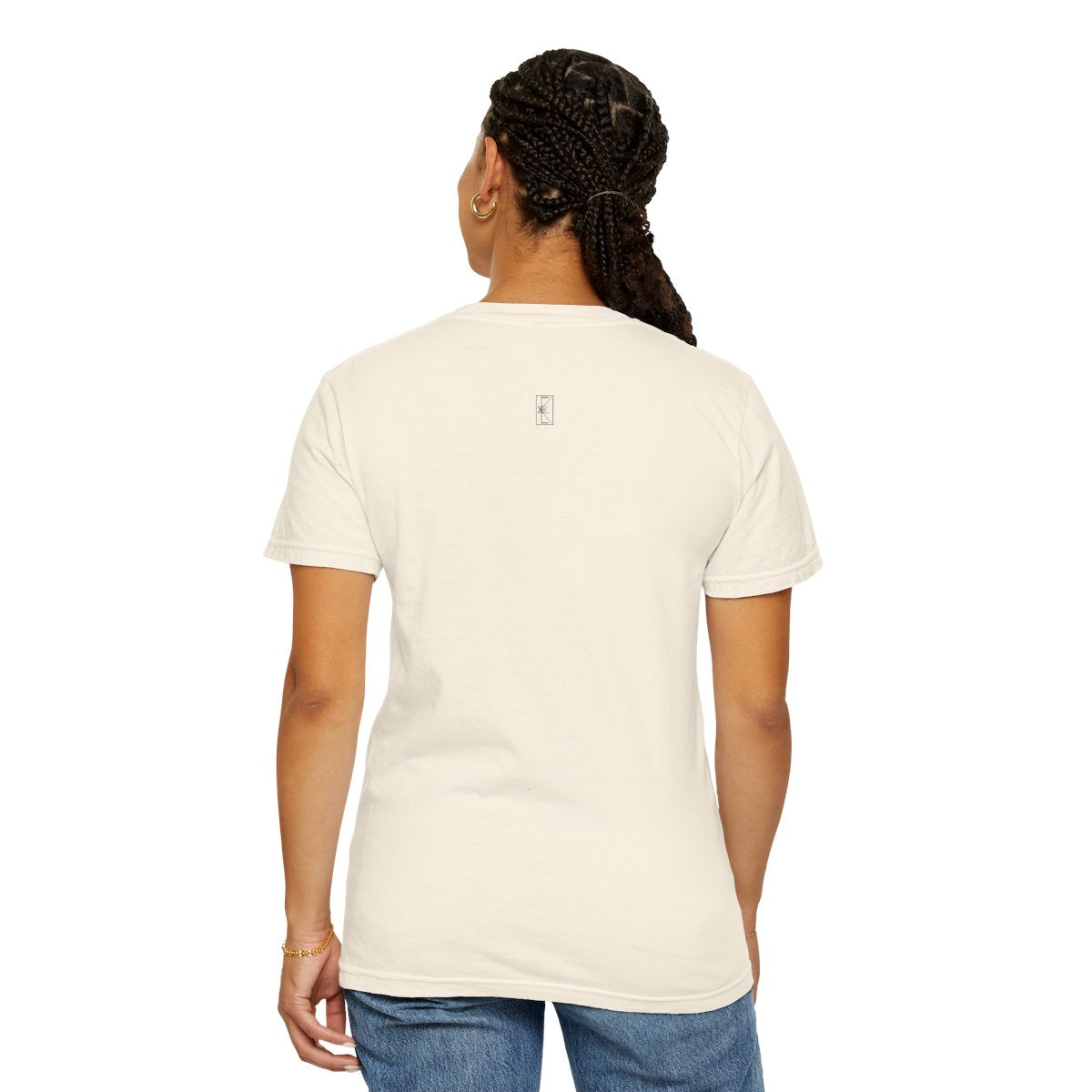 T-shirt | The Queen's Hand